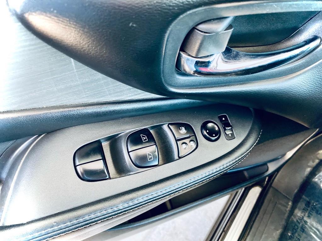 2016 Nissan Murano Image 12
