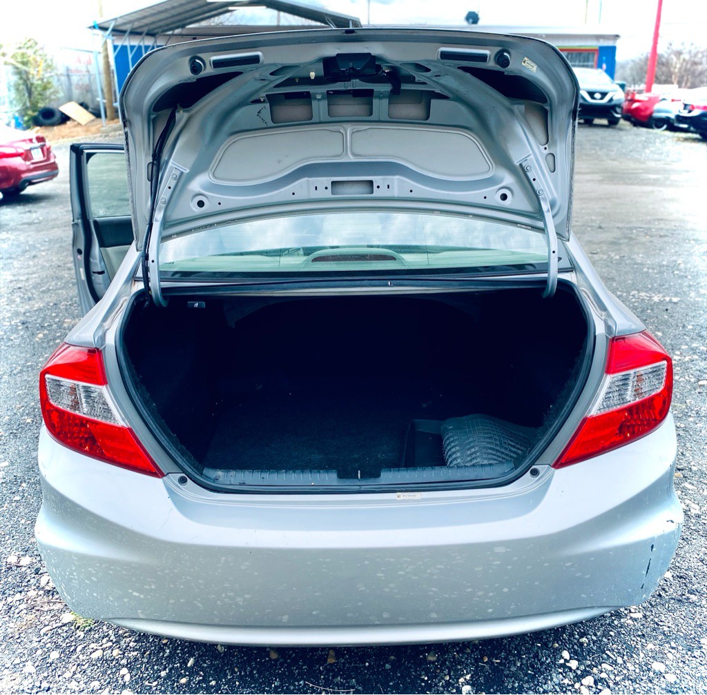 2012 Honda Civic Image 8