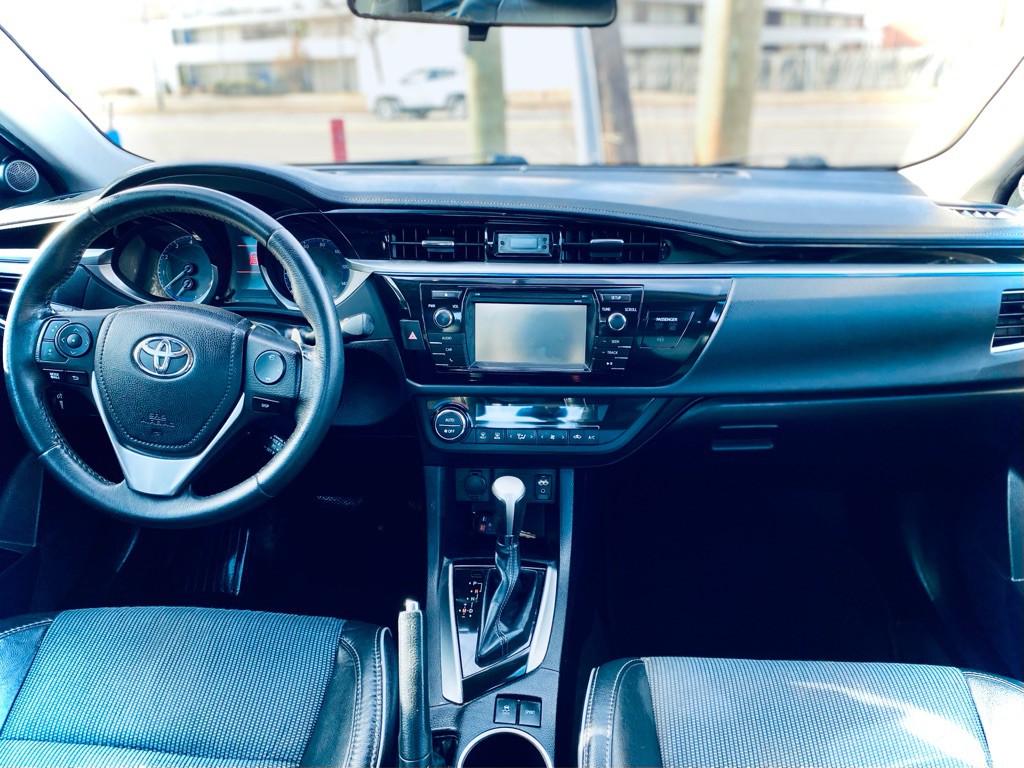 2015 Toyota Corolla Image 3