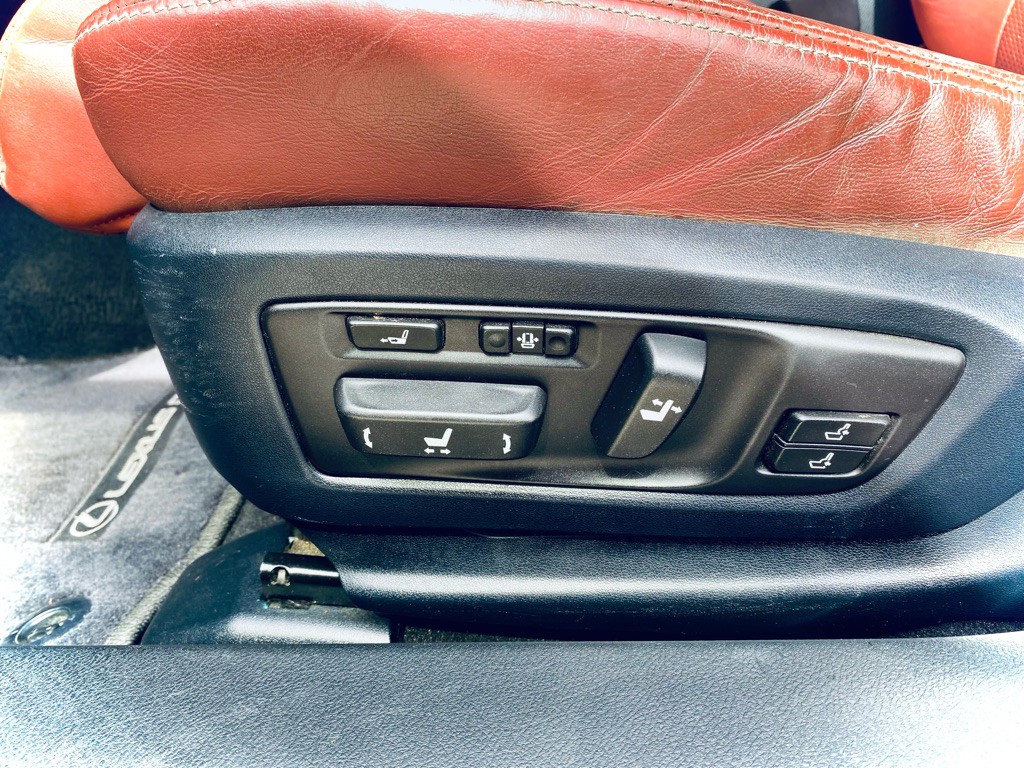 2014 Lexus GS Image 14