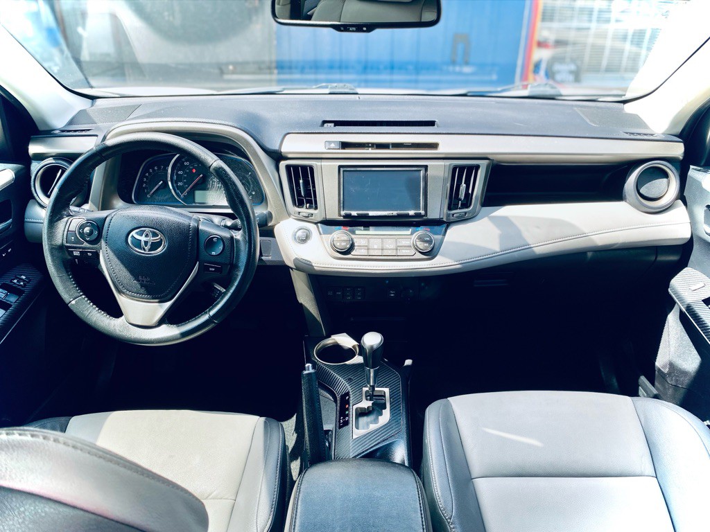 2014 Toyota Rav4 Image 4