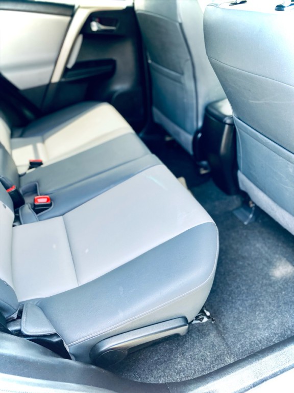 2014 Toyota Rav4 Image 5