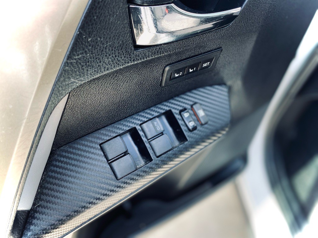 2014 Toyota Rav4 Image 12