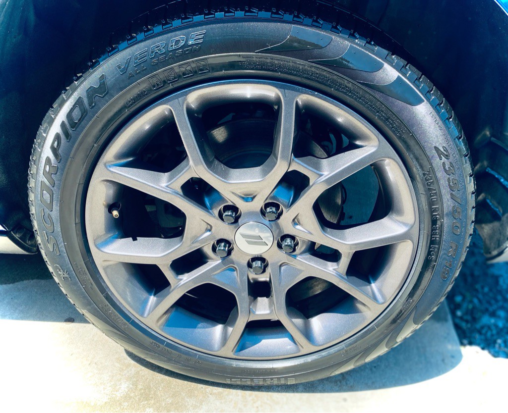 2018 Dodge Challenger Image 12