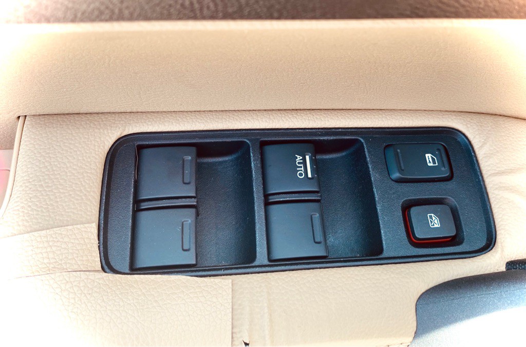 2010 Honda CR-V Image 10