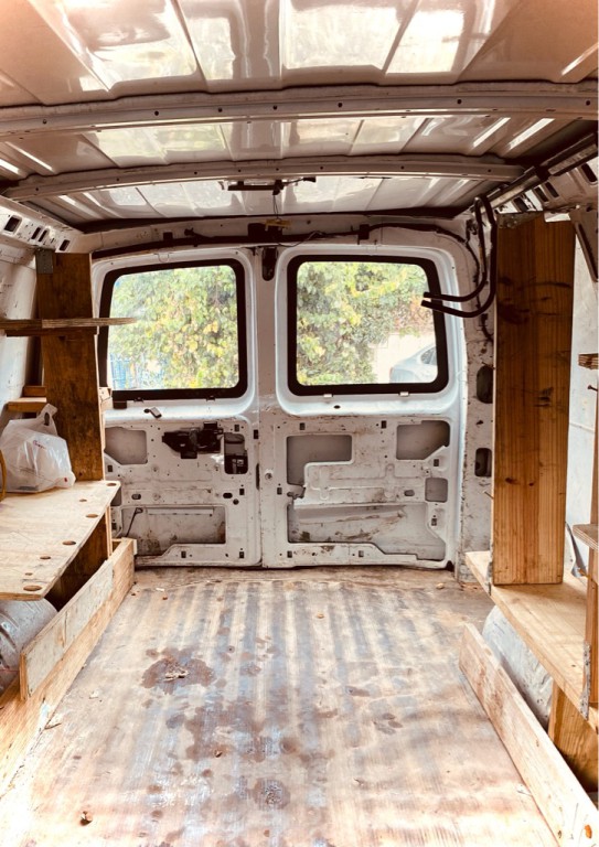 2013 Chevrolet Express Image 8