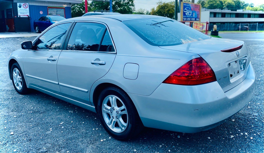 2007 Honda Accord Image 4