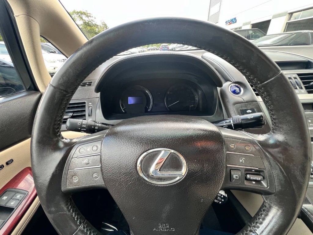 2010 Lexus HS 250h Image 22