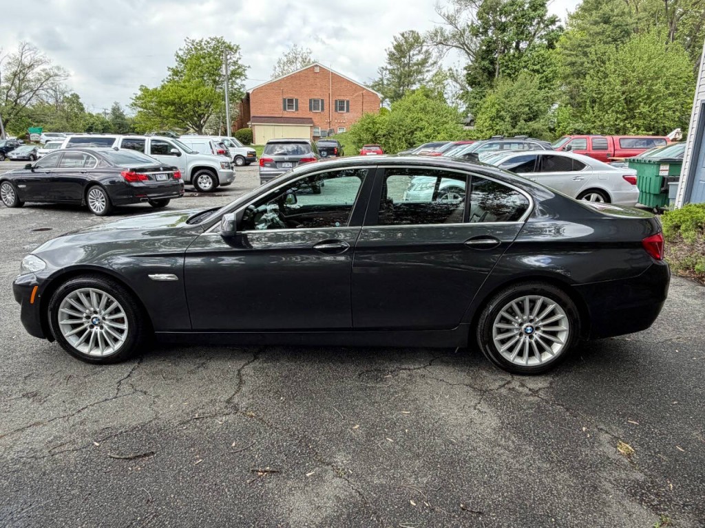 2013 BMW 5 Series Image 6