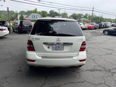 2011 Mercedes-Benz M-Class Image 5