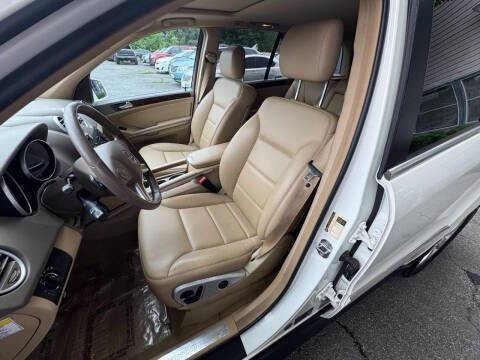 2011 Mercedes-Benz M-Class Image 15