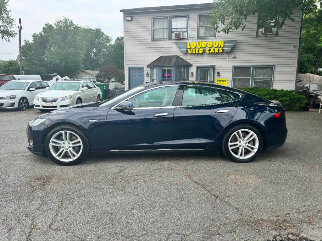 2013 Tesla Model S Image 6