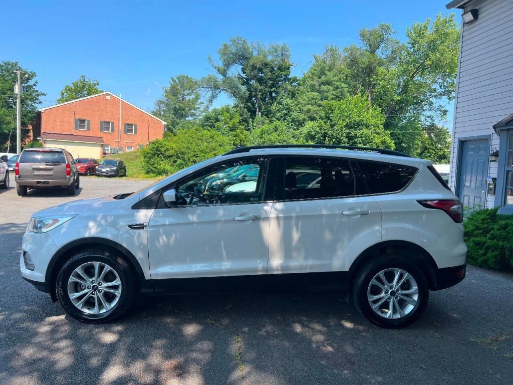 2017 Ford Escape Image 6