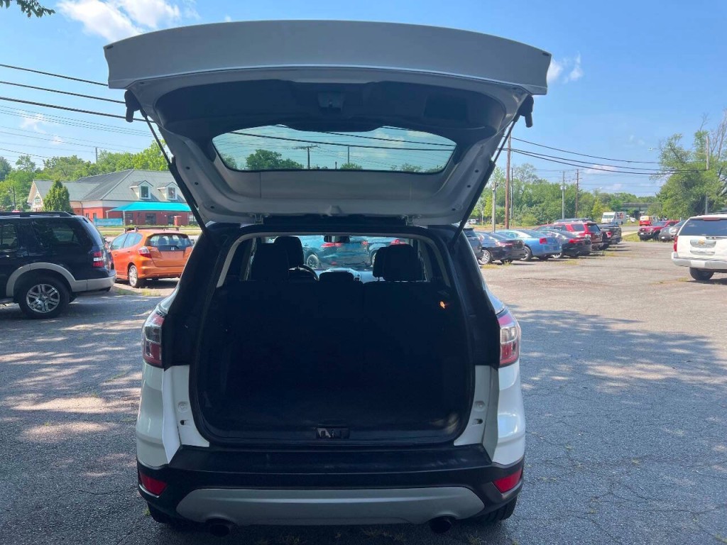 2017 Ford Escape Image 7