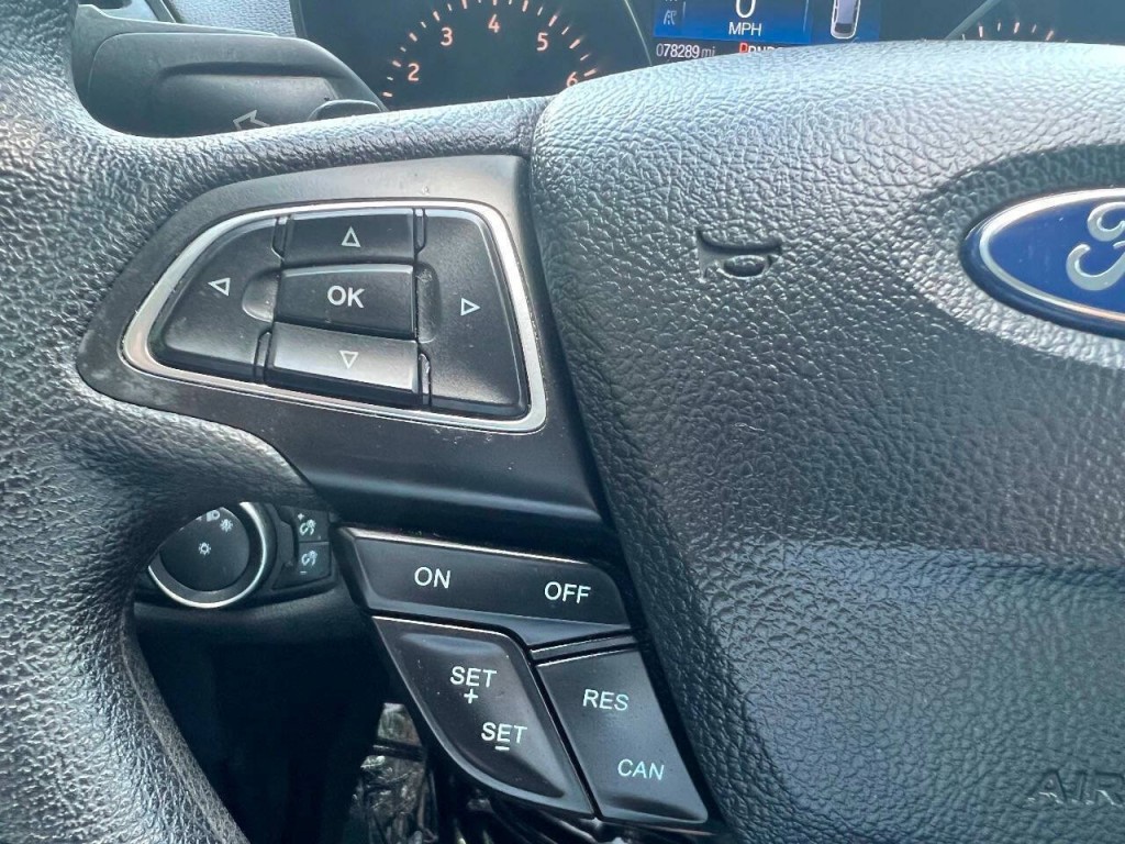 2017 Ford Escape Image 24