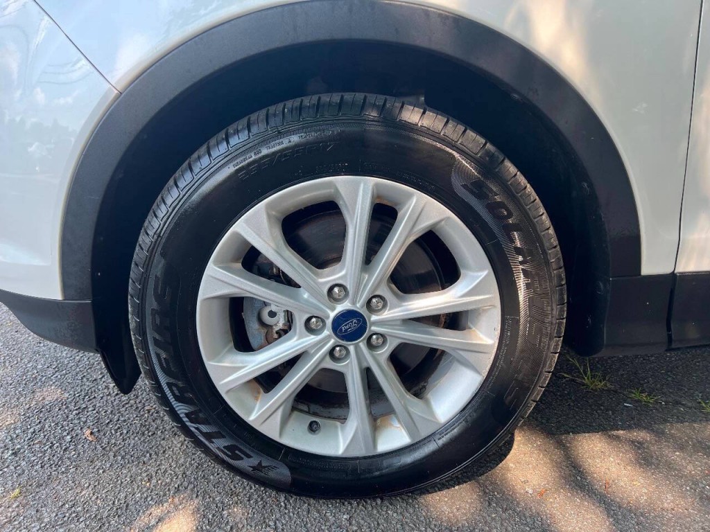2017 Ford Escape Image 27