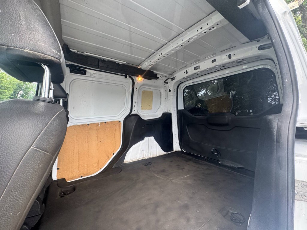 2016 Ford Transit Connect Image 14