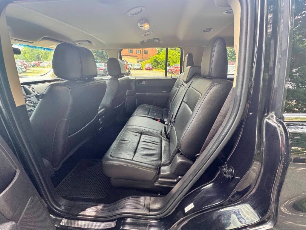 2019 Ford Flex Image 10