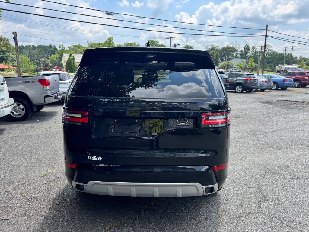 2020 Land Rover Discovery Image 5