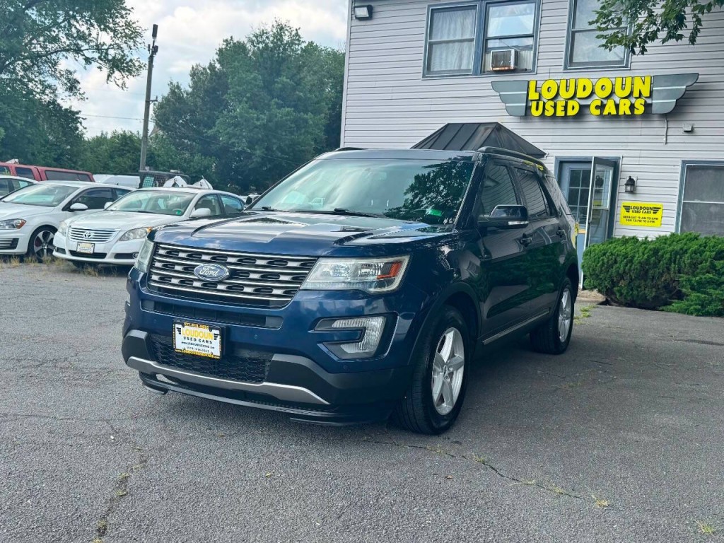 2016 Ford Explorer Image 1