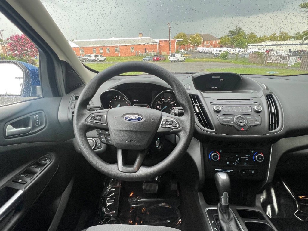 2017 Ford Escape Image 18