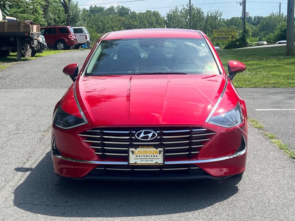 2021 Hyundai Sonata Image 2