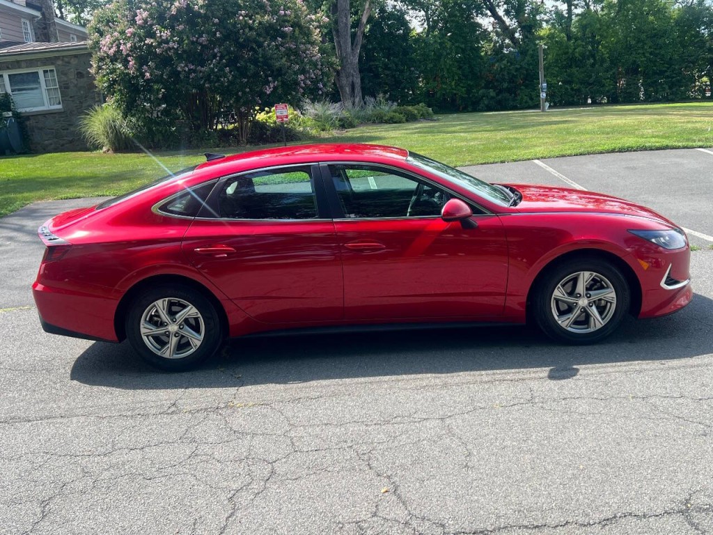 2021 Hyundai Sonata Image 4