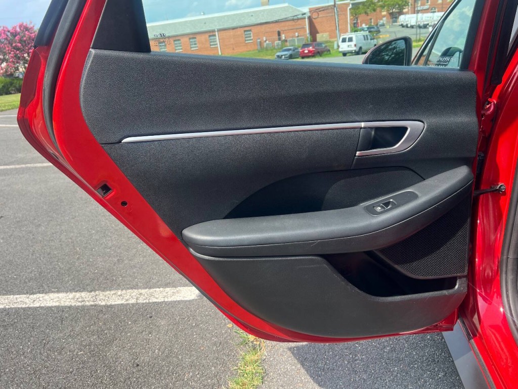 2021 Hyundai Sonata Image 10
