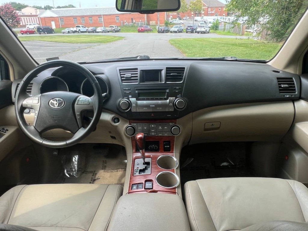 2009 Toyota Highlander Image 18