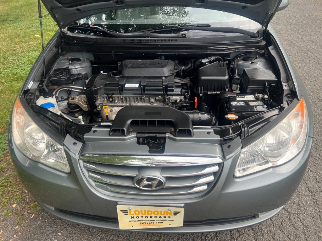 2010 Hyundai Elantra Image 19