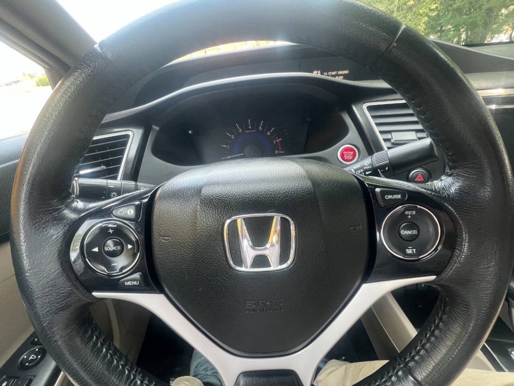 2014 Honda Civic Image 22