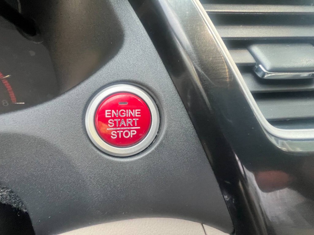 2014 Honda Civic Image 28