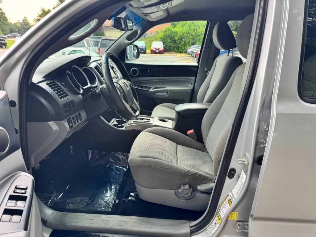 2013 Toyota Tacoma Image 10