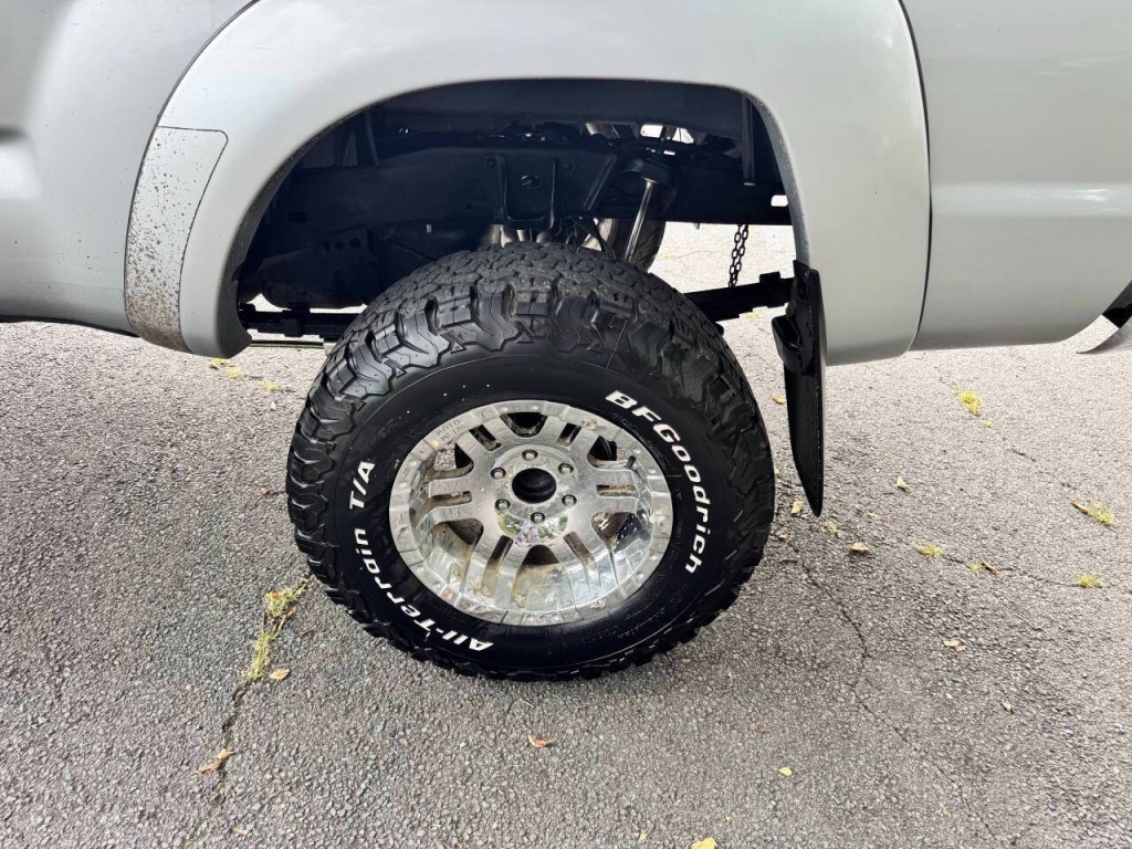 2013 Toyota Tacoma Image 35