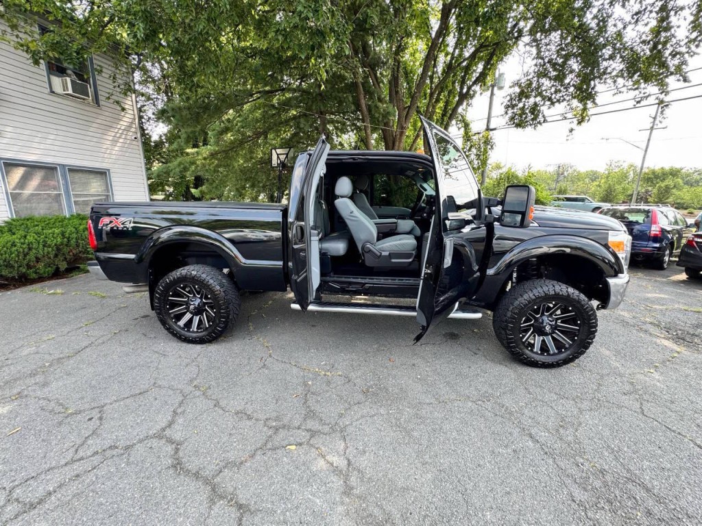 2016 Ford F-350 Image 8