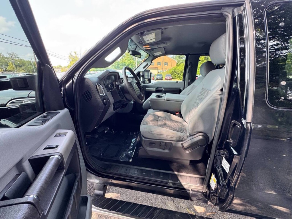 2016 Ford F-350 Image 13