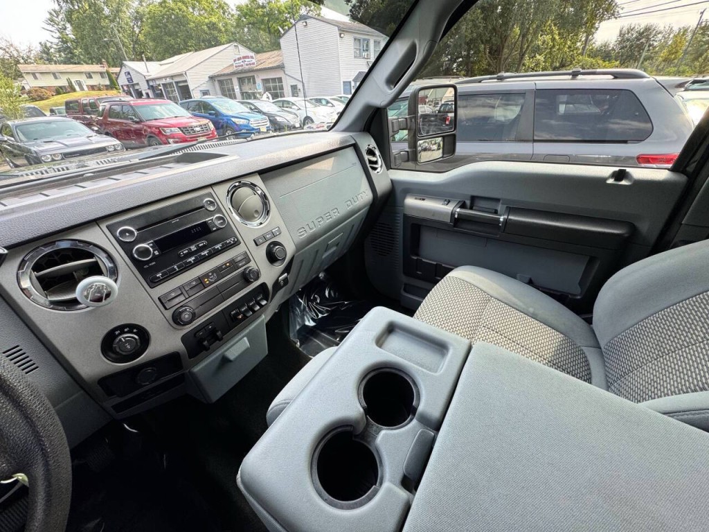 2016 Ford F-350 Image 17