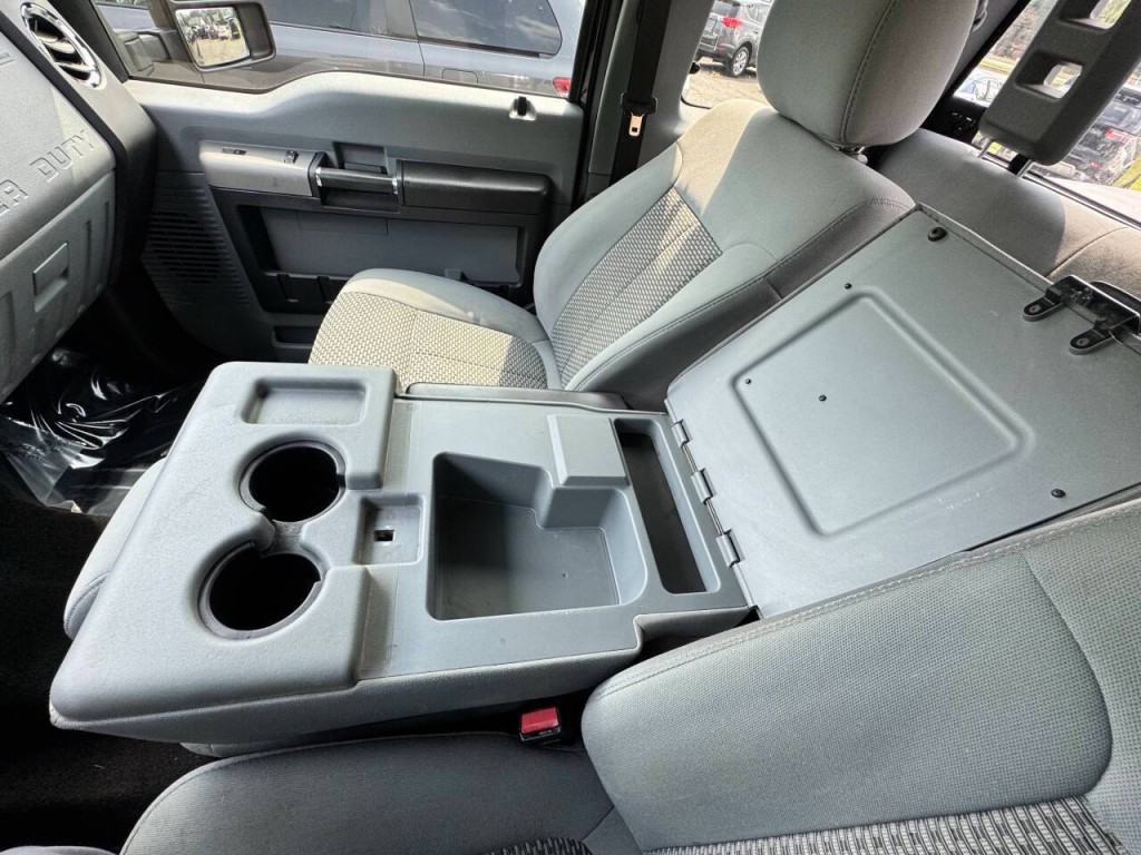 2016 Ford F-350 Image 18