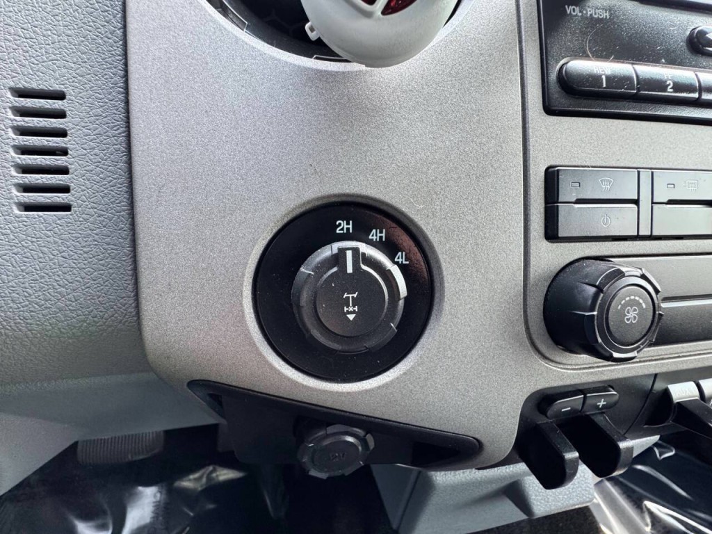 2016 Ford F-350 Image 19