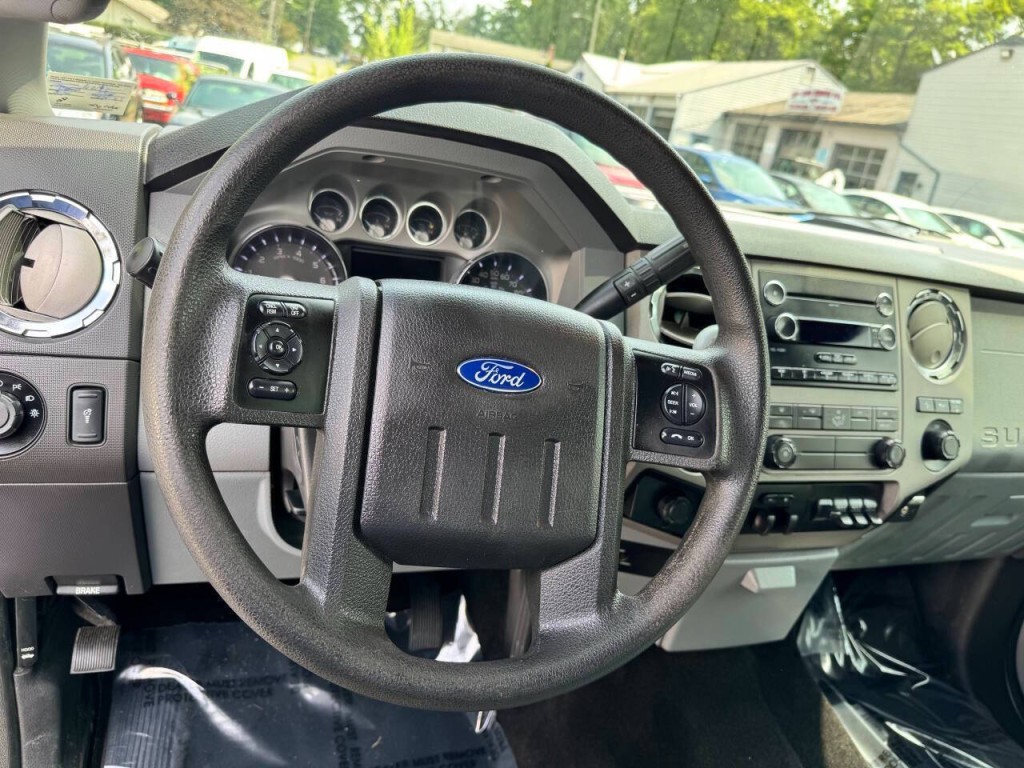 2016 Ford F-350 Image 26