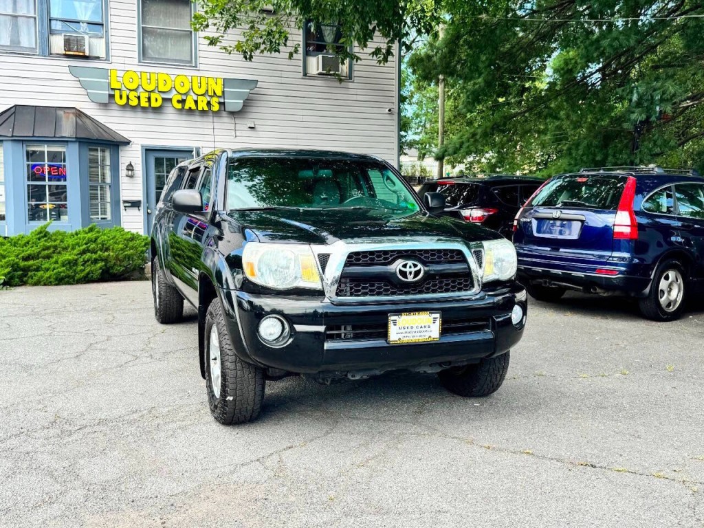 2011 Toyota Tacoma Image 3