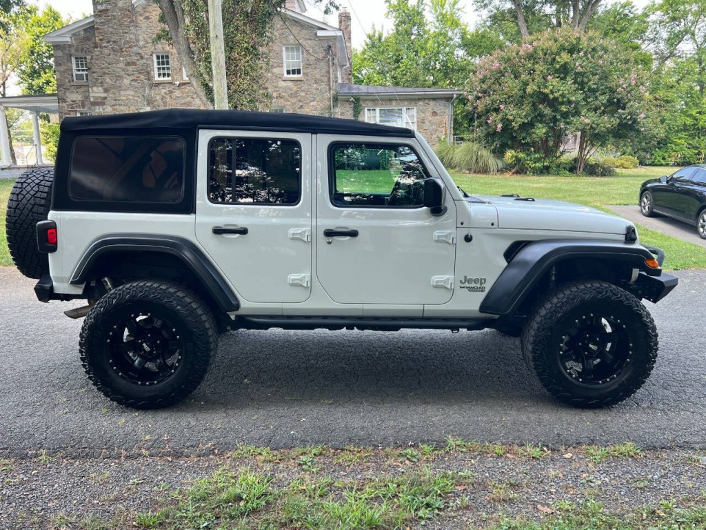 2020 Jeep Wrangler Unlimited Image 4