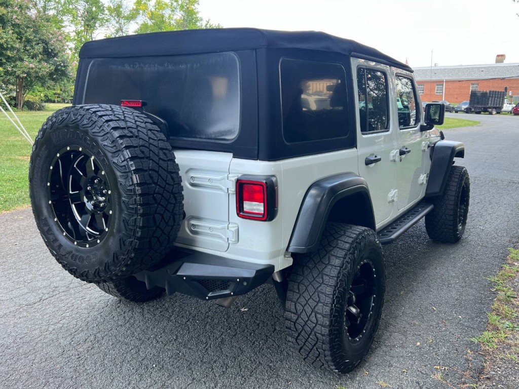 2020 Jeep Wrangler Unlimited Image 5
