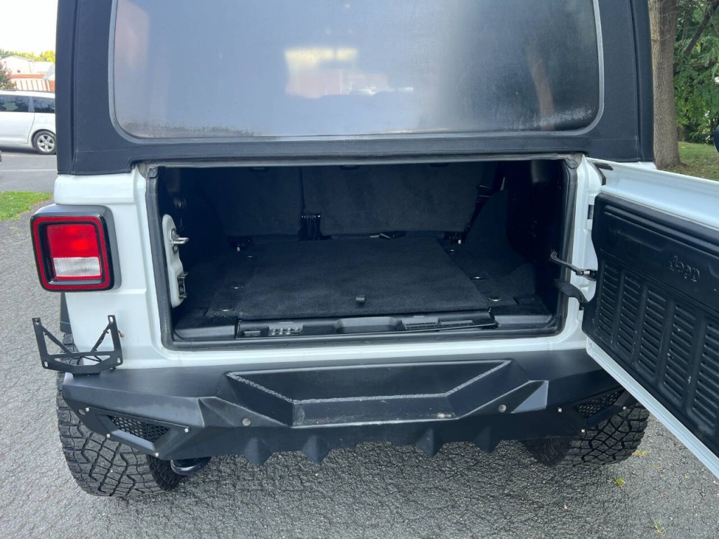 2020 Jeep Wrangler Unlimited Image 12
