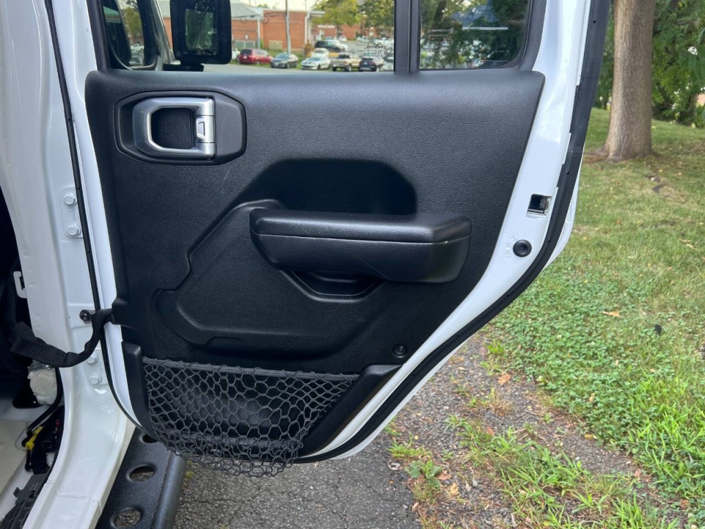 2020 Jeep Wrangler Unlimited Image 13