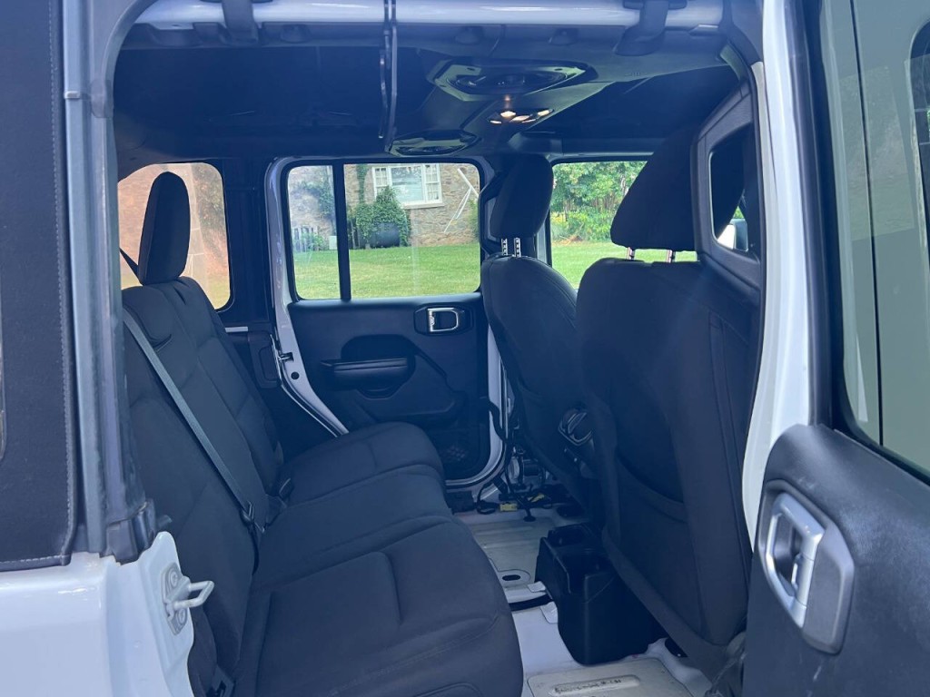 2020 Jeep Wrangler Unlimited Image 14
