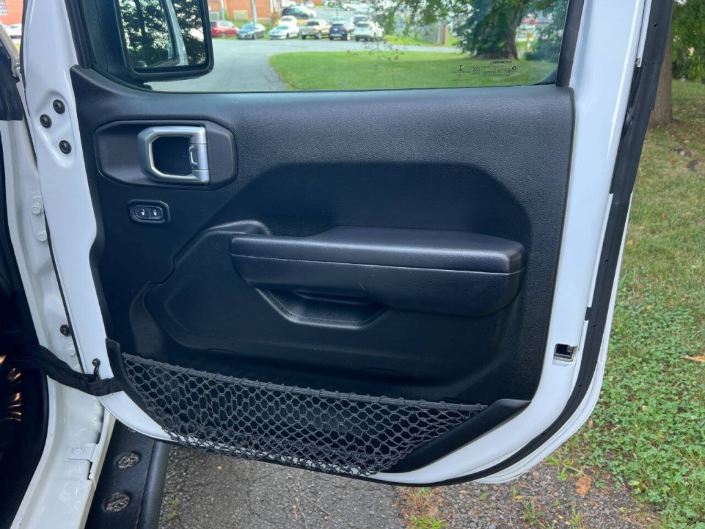2020 Jeep Wrangler Unlimited Image 15