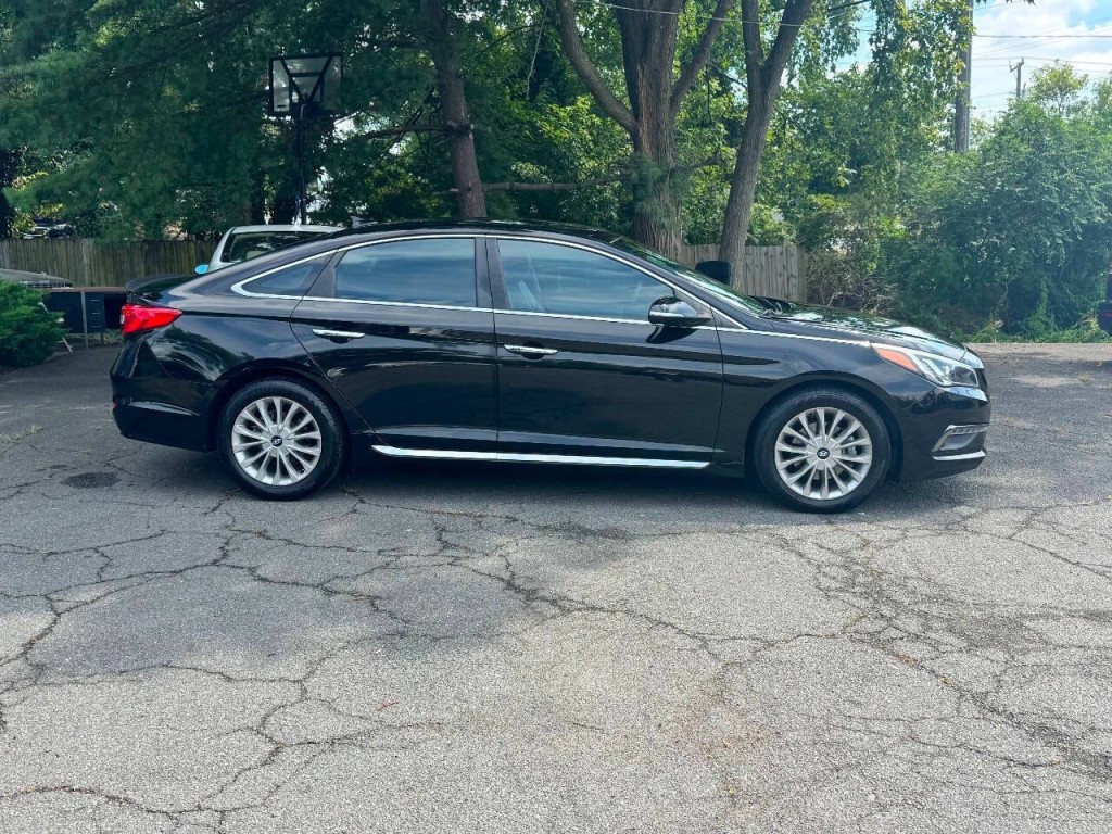 2015 Hyundai Sonata Image 4
