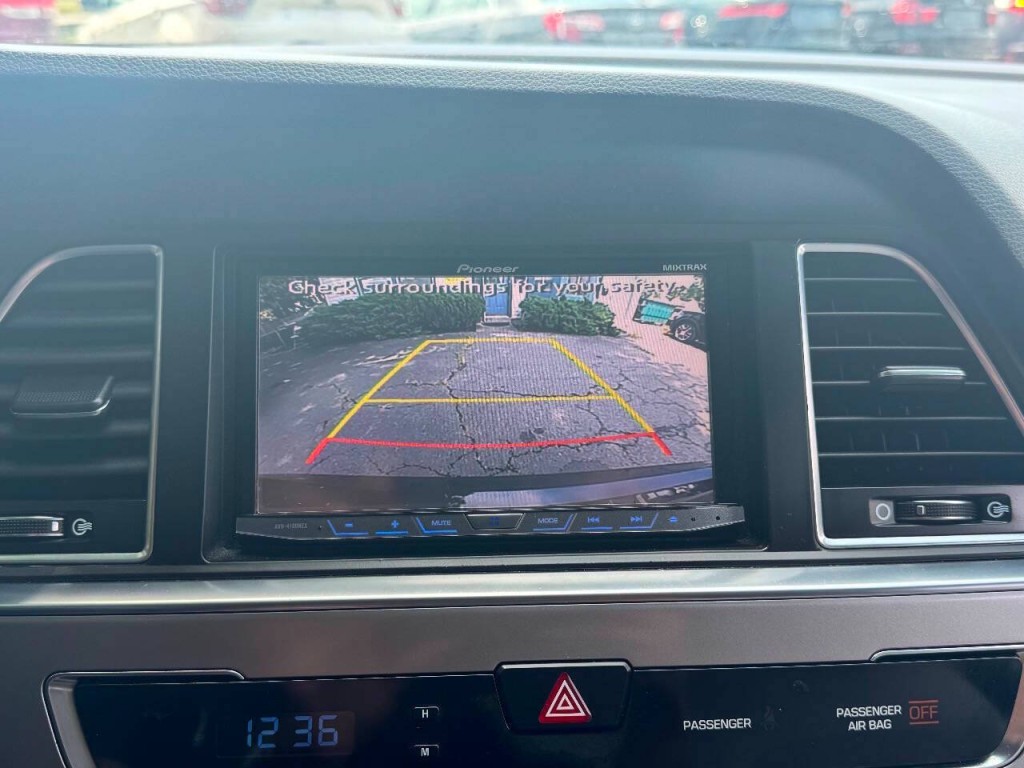 2015 Hyundai Sonata Image 23