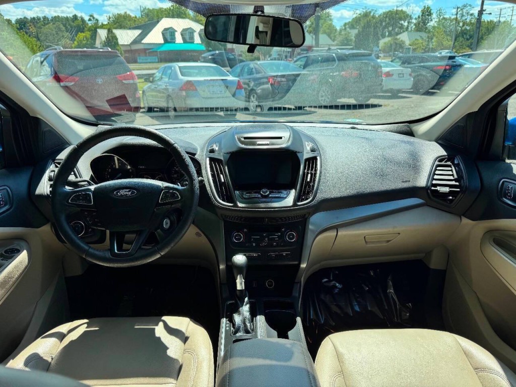 2017 Ford Escape Image 21